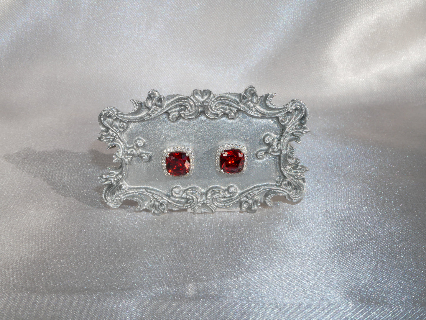 Modern Gems vol. 1 Diamond Stud Earrings